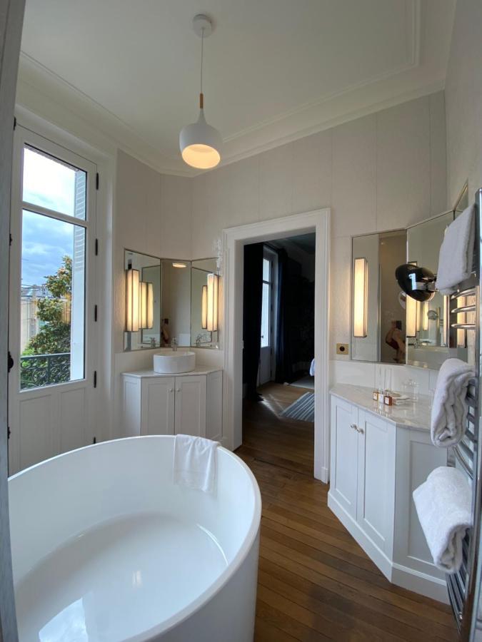 Maison Blanche Chartres - Maison D'Hotes 5 Etoiles Экстерьер фото