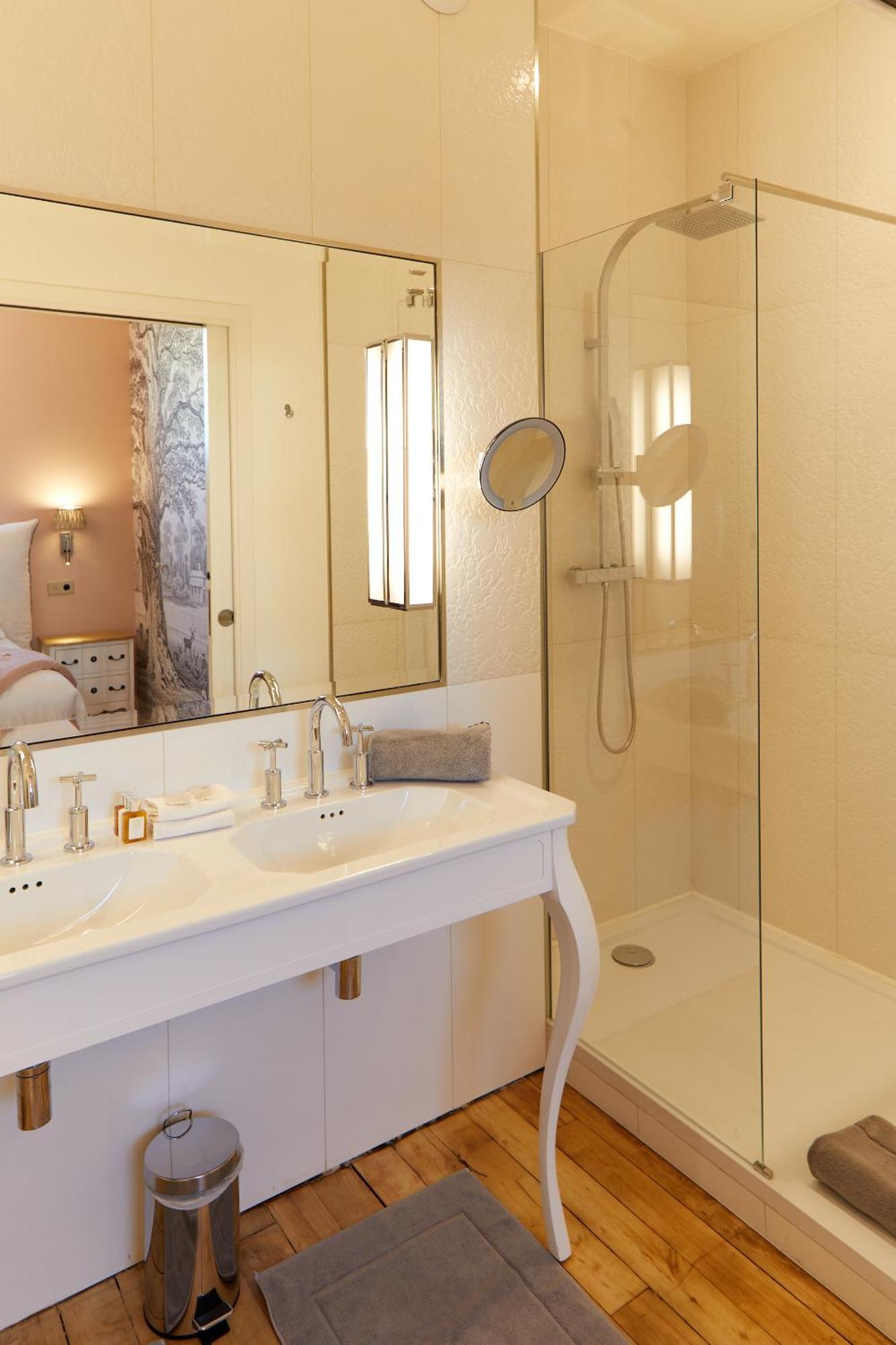 Maison Blanche Chartres - Maison D'Hotes 5 Etoiles Экстерьер фото